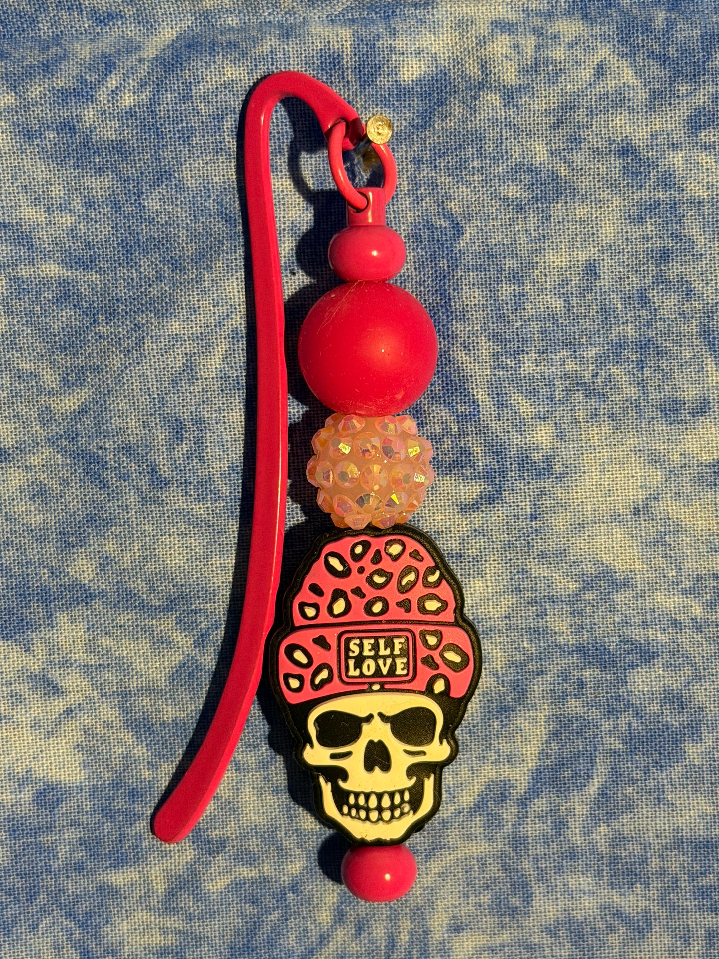 Skull Pink - Beaded Bookmark