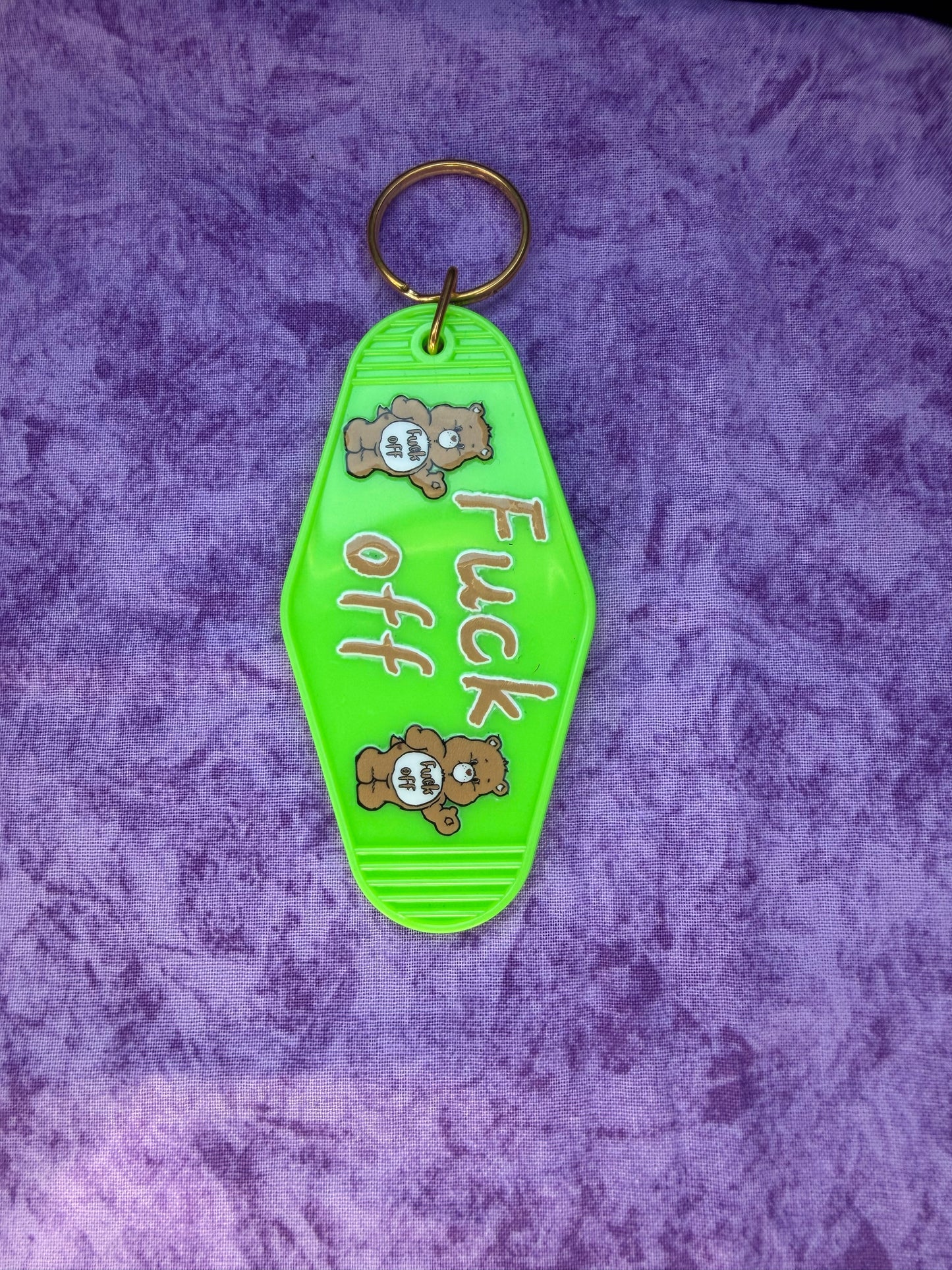 F*ck Off Cute Bear Green - Hotel Keychain