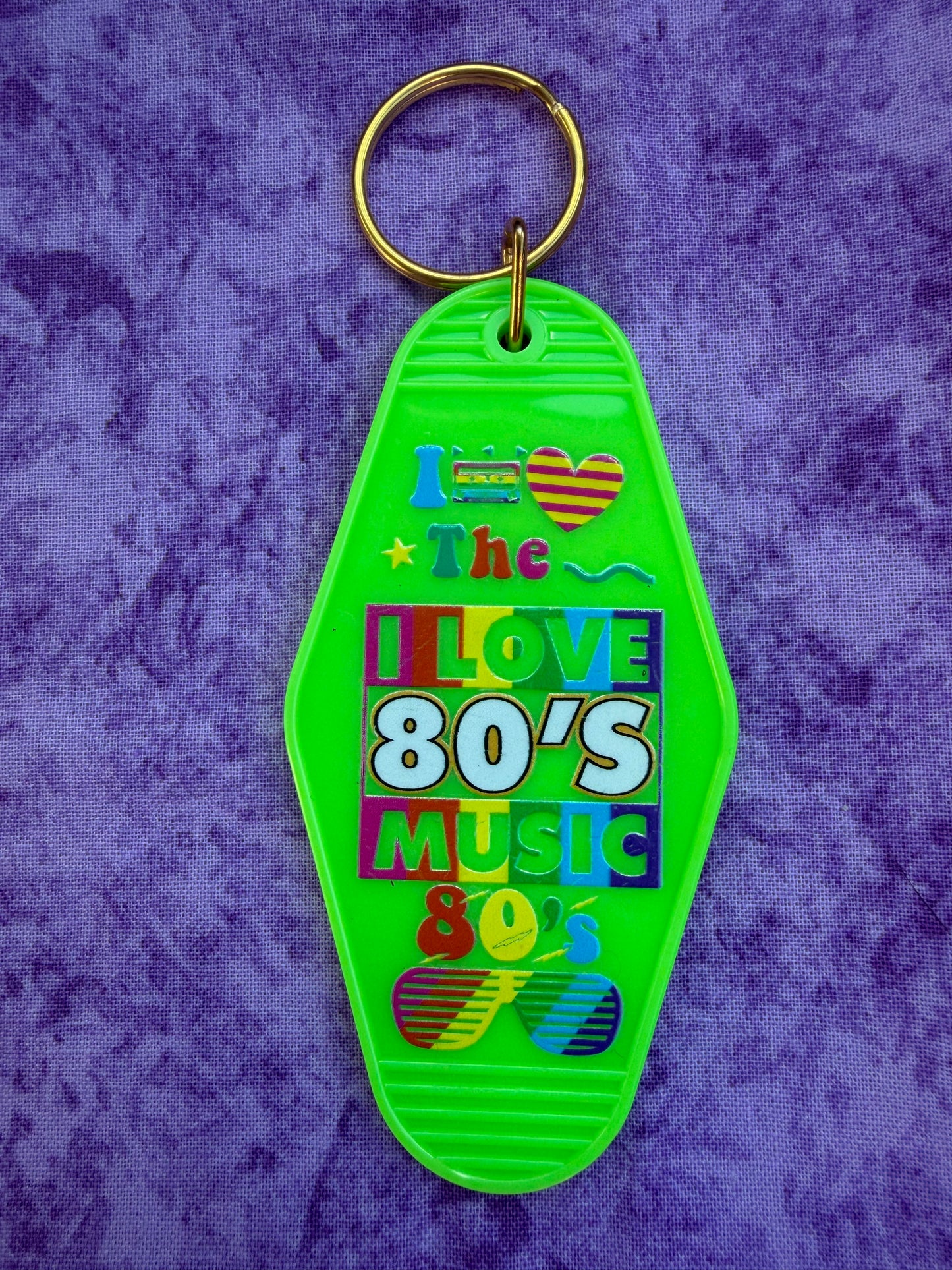 I Love 80s Music Green - Hotel Keychain