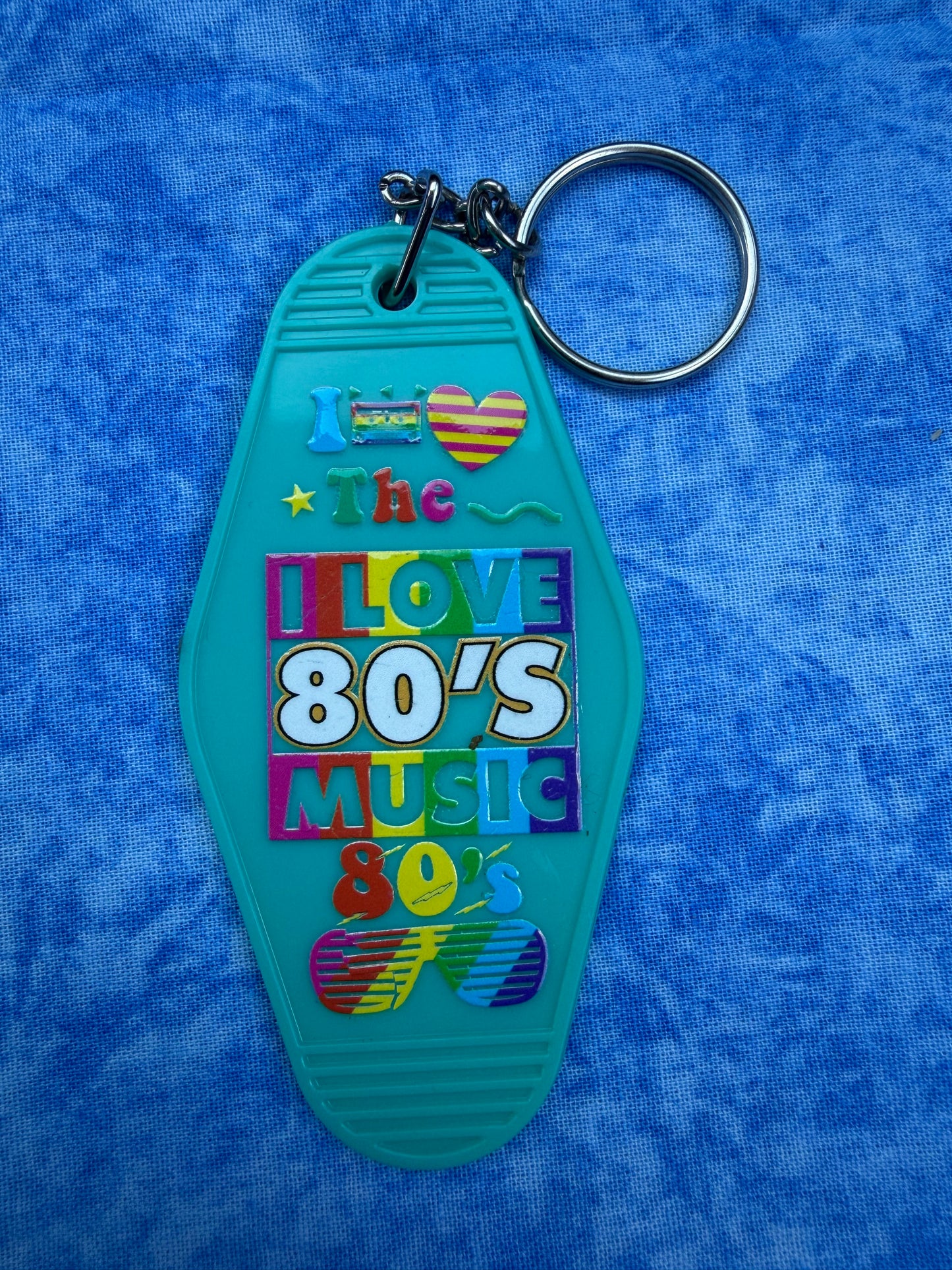 I Love The 80s Music Teal - Hotel Keychain