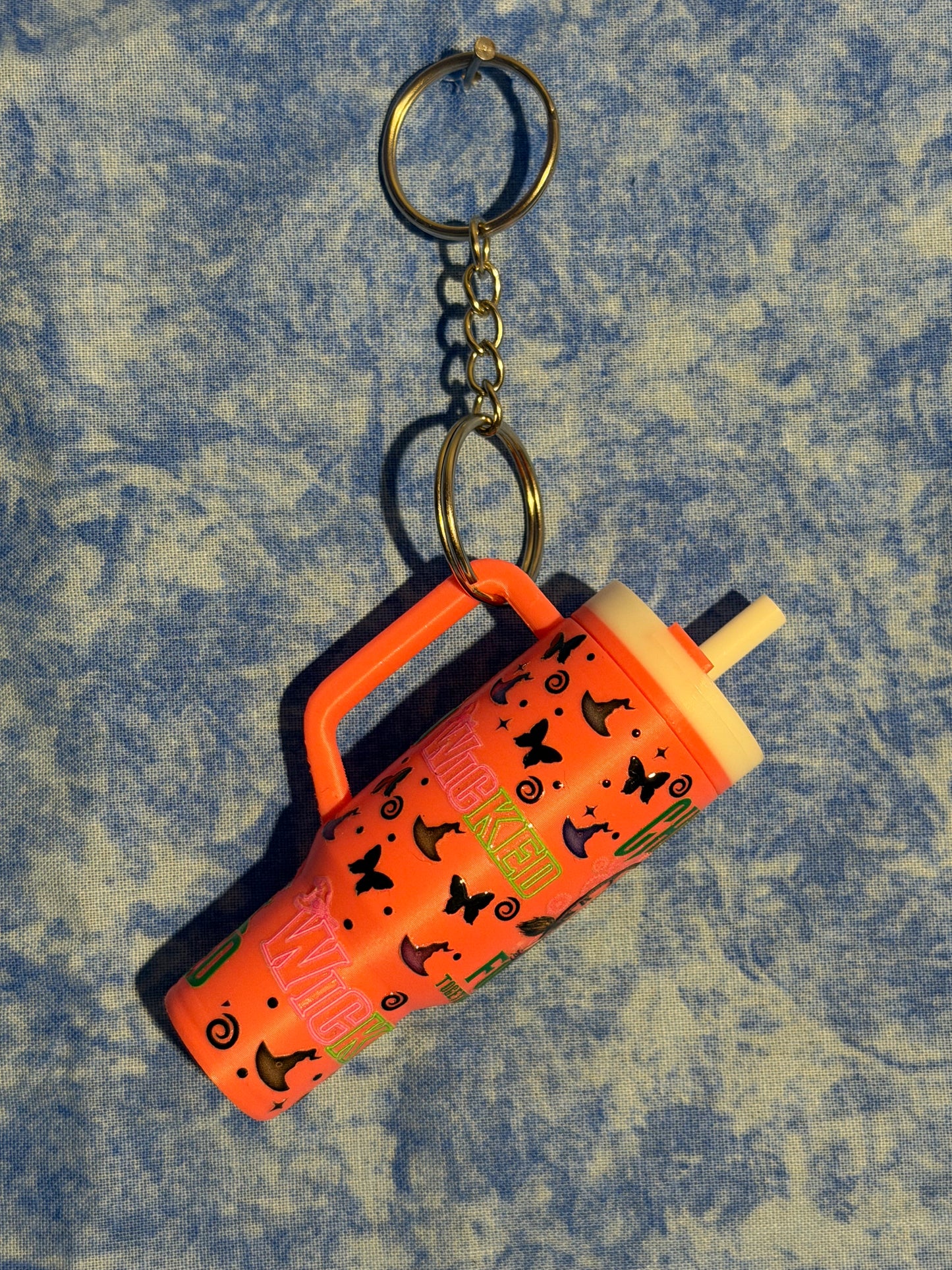Witches changed for good pink - mini tumbler keychain